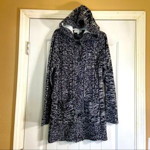 Devine Heart Dressy Button-Down Sweater With Hoodie Sz Large